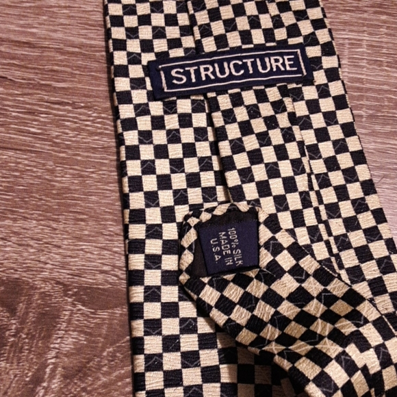 Structure tie - Picture 2 of 2